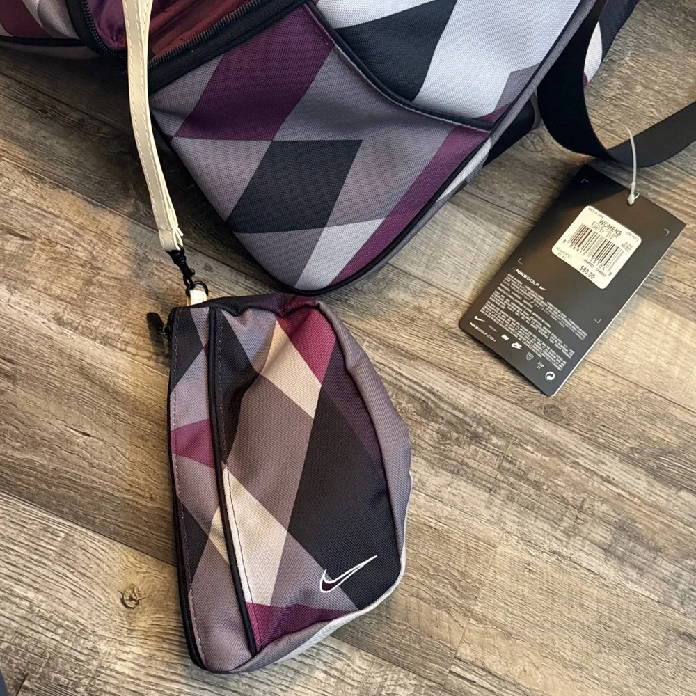 NWT Nike Black and Purple Duffel Day Golf Bag - Picture 6 of 7